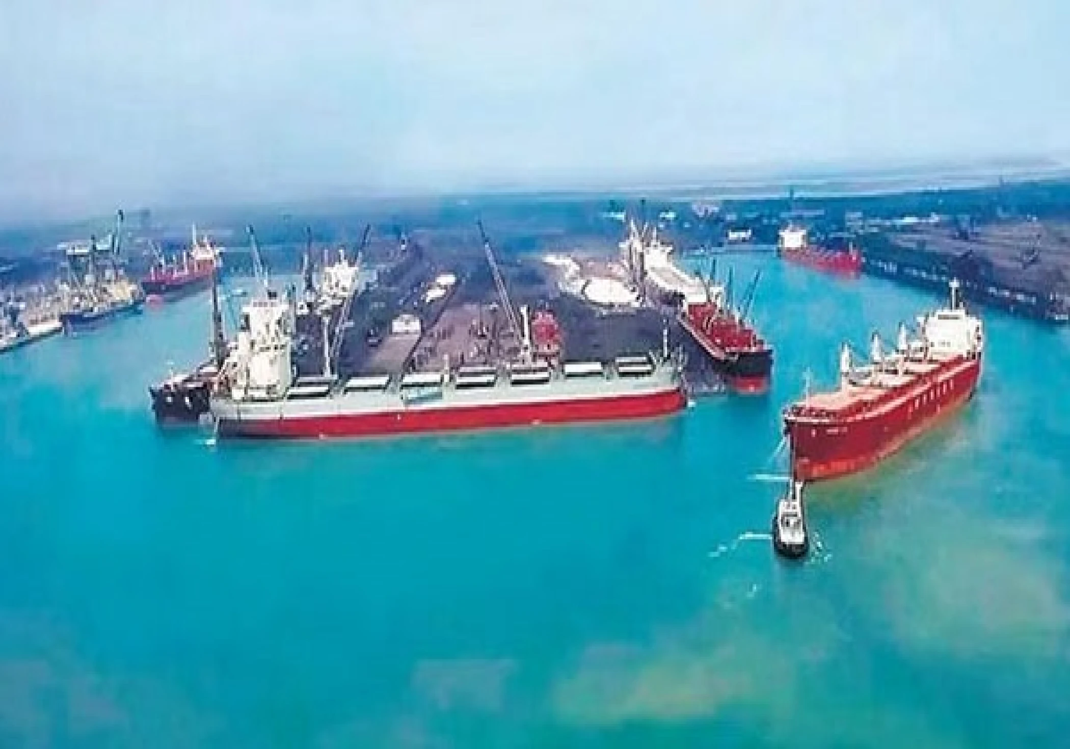 Terms Set for Release of Vietnamese-Owned Bulker Detained in India's Largest Cocaine Seizure, Amid Crew's Ordeal Terms Set for Release of Vietnamese-Owned Bulker Detained in India's Largest Cocaine Seizure, Amid Crew's Ordeal